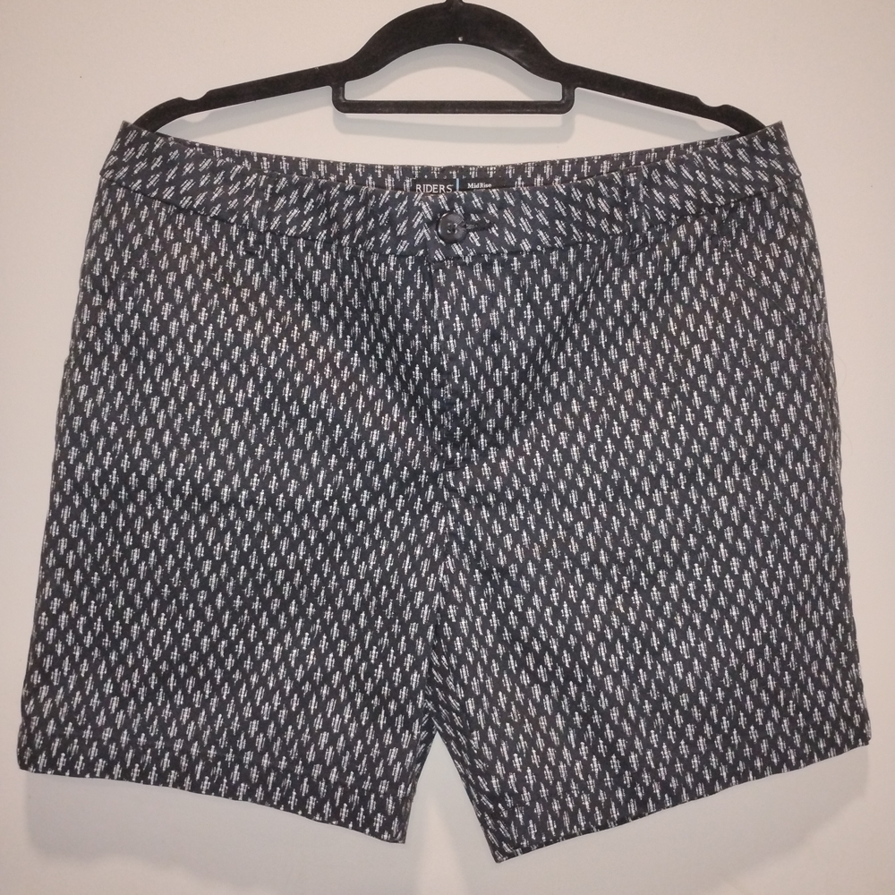 Lee Black and White Patterned Shorts